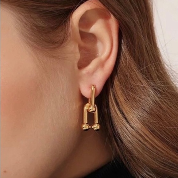 Madewell Jewelry - NWT 18k Gold plated modern link lock earrings